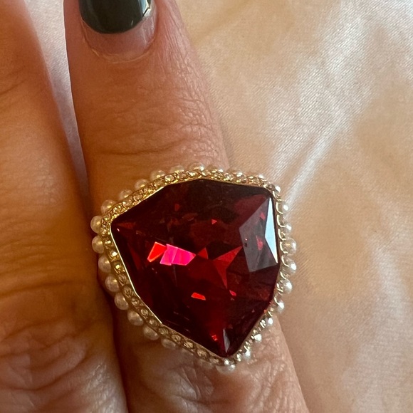 Swarovski Lucky Goddess Cocktail Ring Heart Red Gold Plated Size 50-55 - Picture 4 of 11